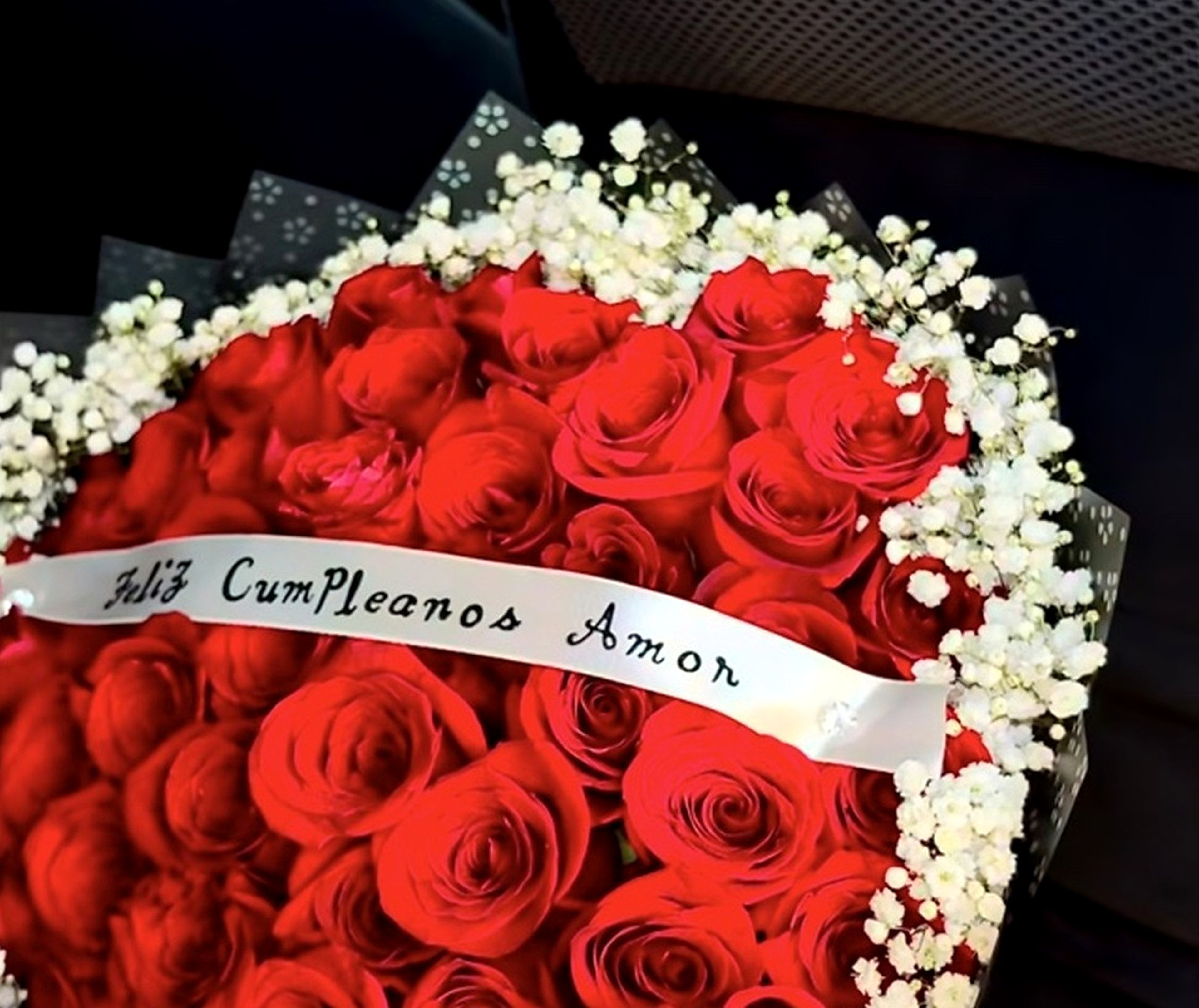 Red rose bouquet